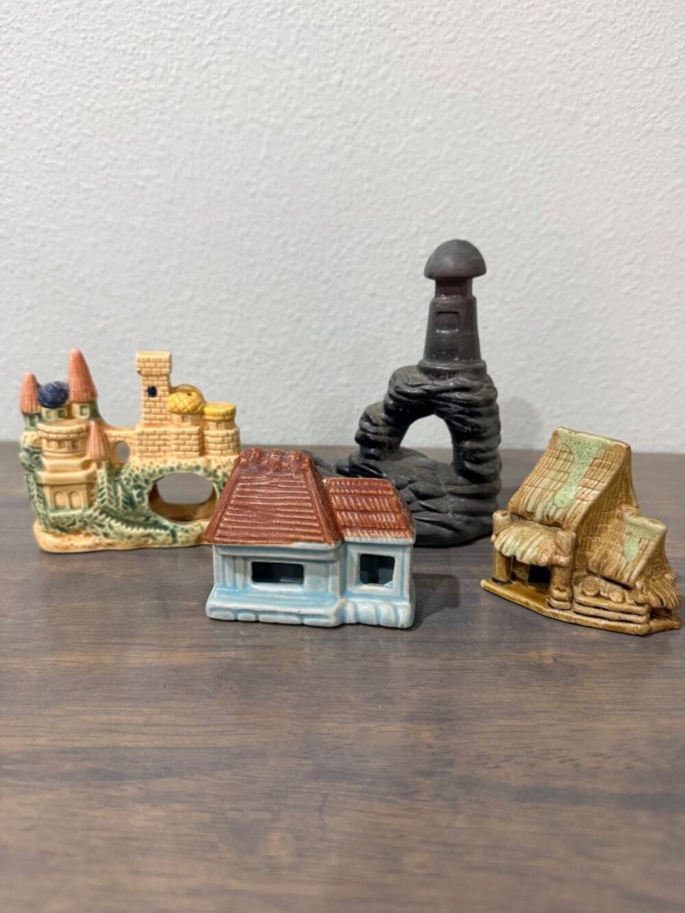 Vintage Fish Tank Aquarium Decorations Houses Castle Japan Four Pieces Ceramic 3